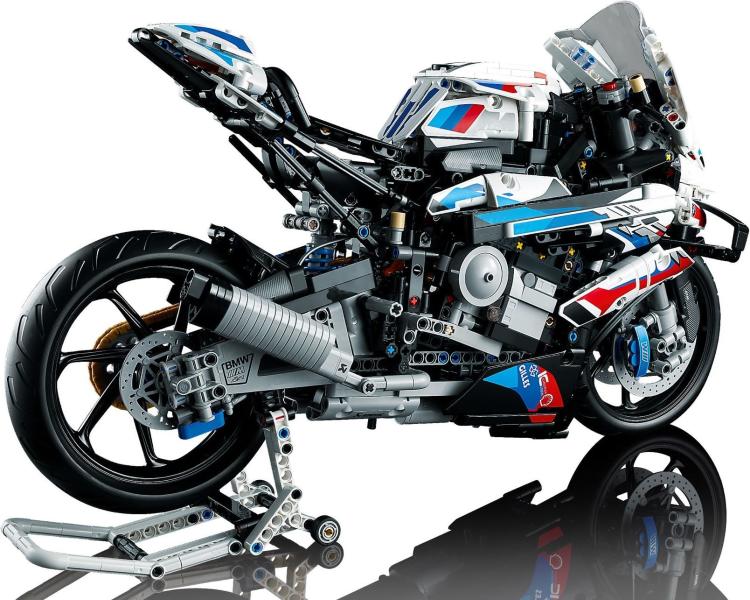 LEGO® Technic - BMW M 1000 RR (42130)