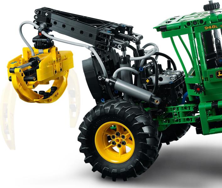 LEGO® Technic - John Deere 948L-II Skidder (42157)