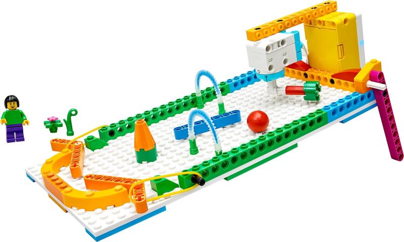 LEGO® Education SPIKE™ Essential alapszett (45345)