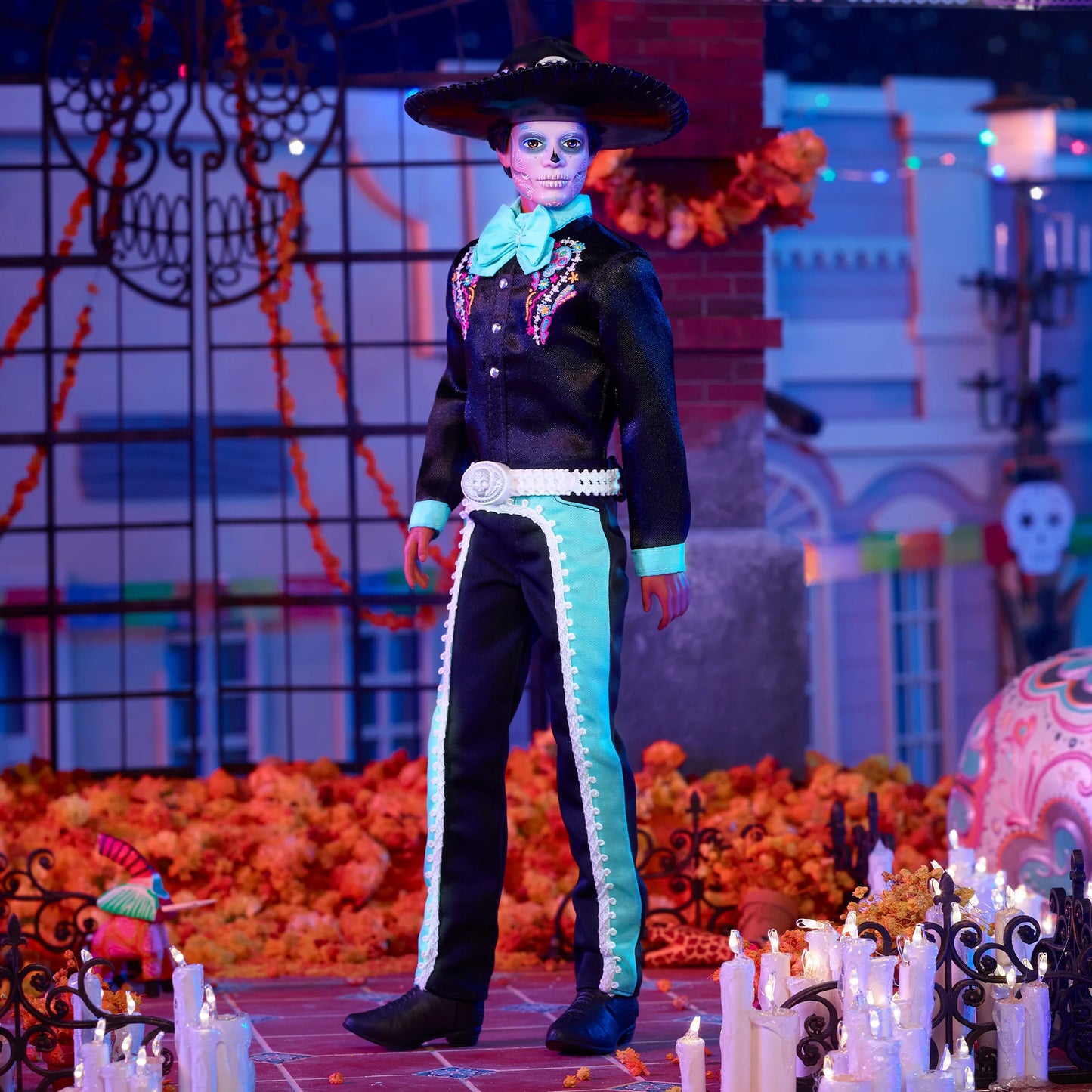 Mattel Barbie Signature Día De Muertos 2024 Ken baba fekete öltönyben, kalapban (HRM73)