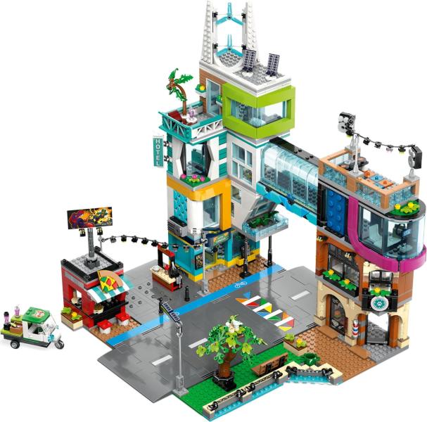 LEGO® City - Belváros (60380)