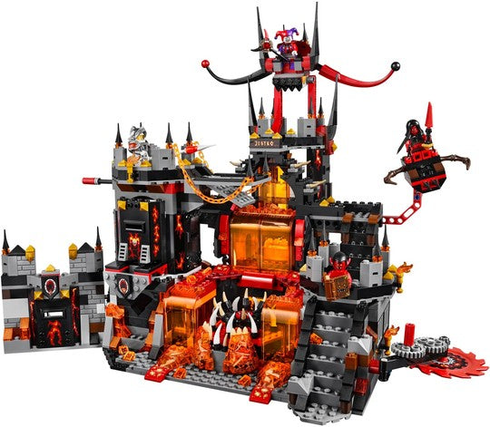 LEGO® Nexo Knights - Jestro vulkáni búvóhelye (70323)