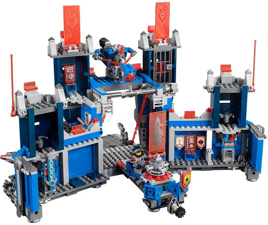 LEGO® Nexo Knights - A Fortrex (70317)