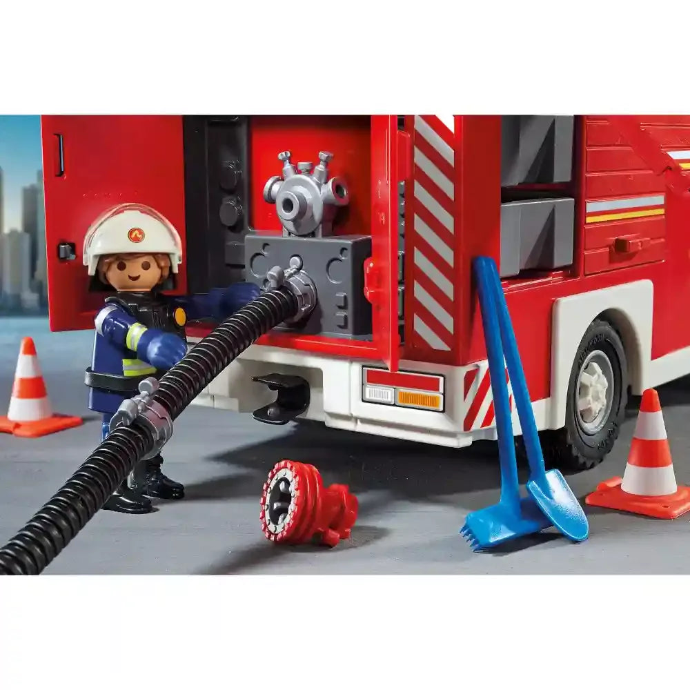 PLAYMOBIL Action Heroes Tűzoltóság Tűzoltóautóval (71603)