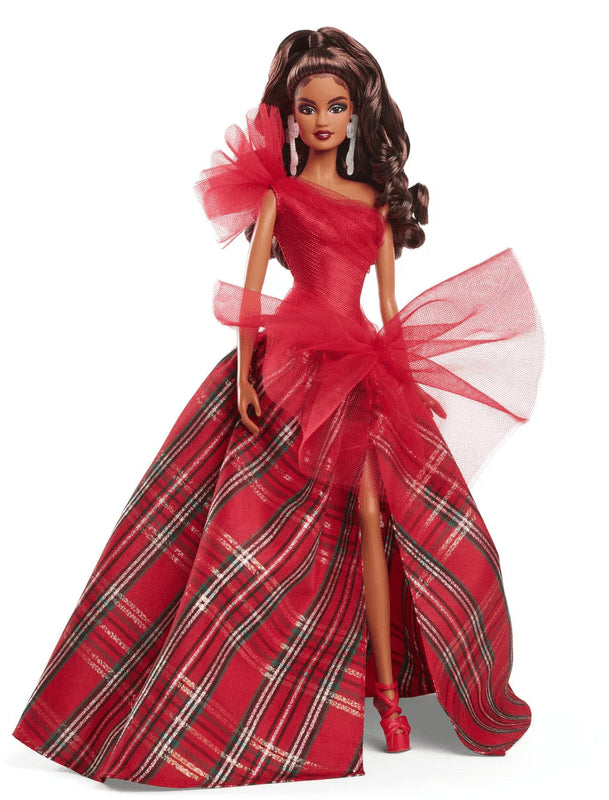 Mattel Barbie Signature Holiday Barbie baba 2024	(HRM63)