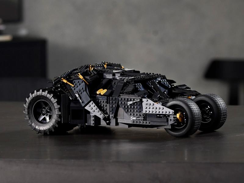 LEGO® Batman™ - Batmobile™ - Tumbler (76240)