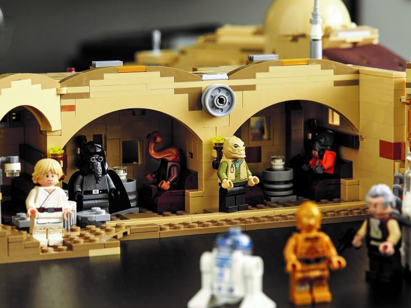 LEGO® Star Wars™ - Mos Eisley Cantina (75290)