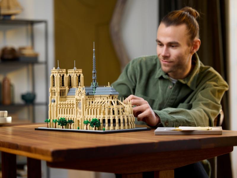 LEGO® Architecture - A párizsi Notre-Dame (21061)