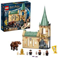 LEGO® Harry Potter™ - Roxfort - Találkozás Bolyhoskával (76387)